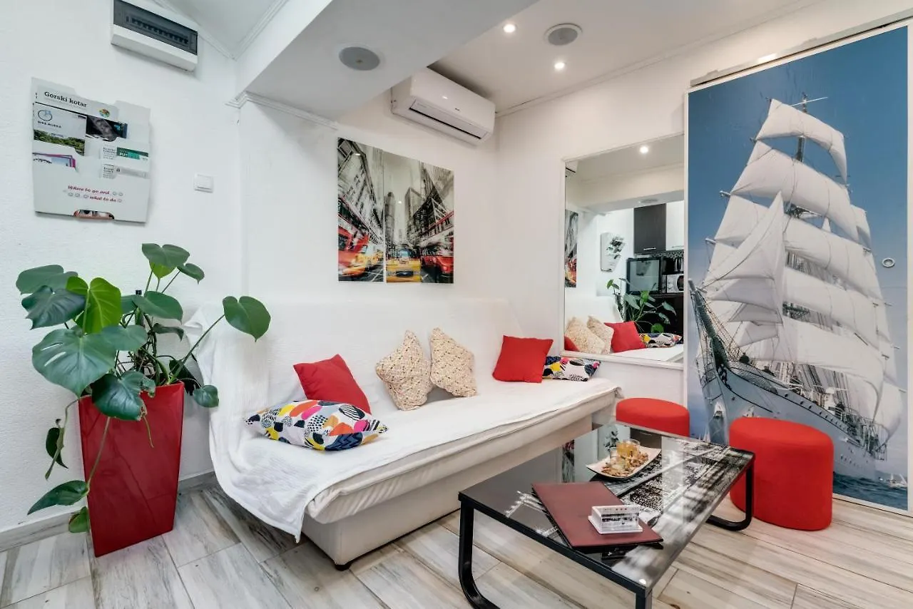 Antonia Apartment Bakar