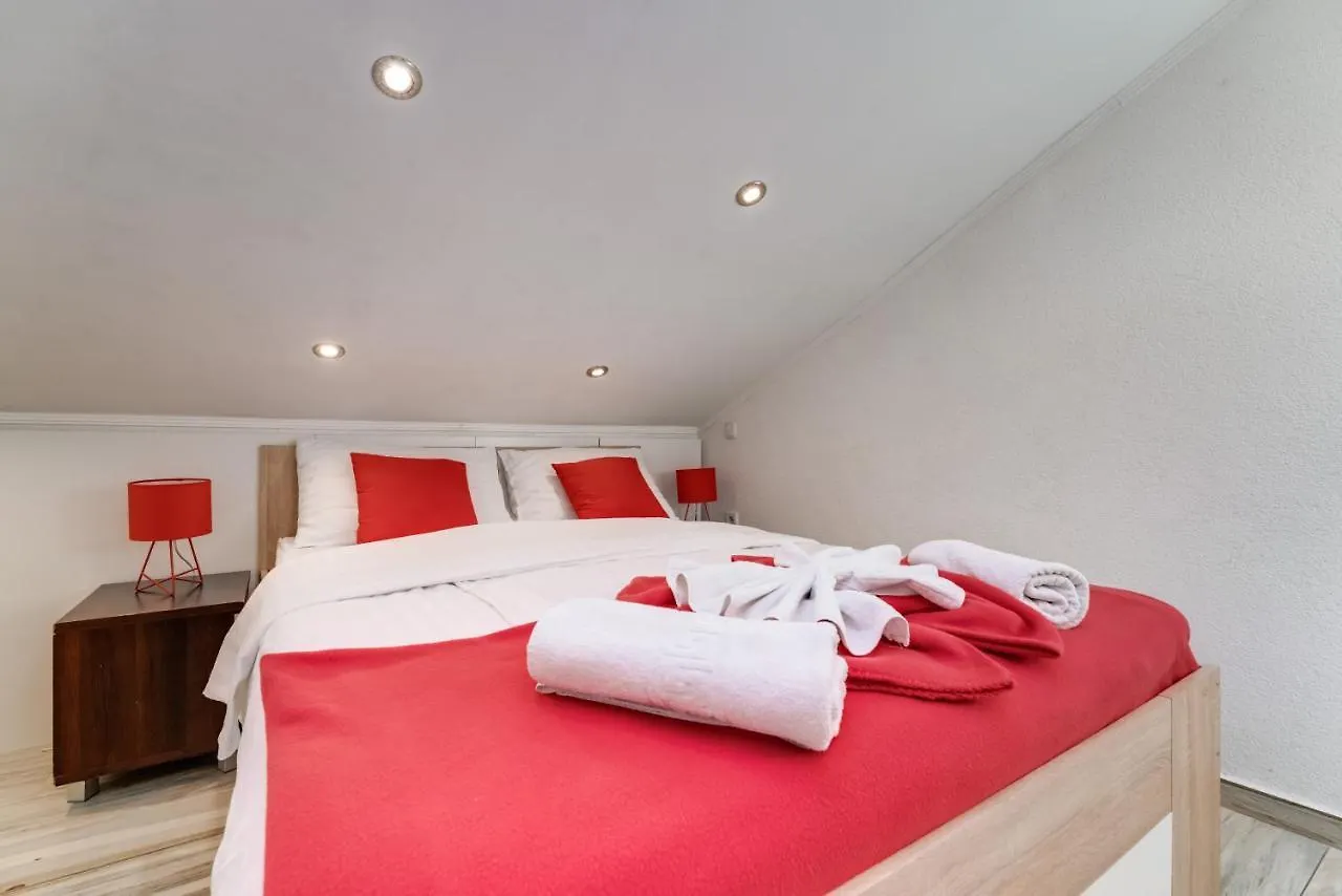 Antonia Apartment Bakar