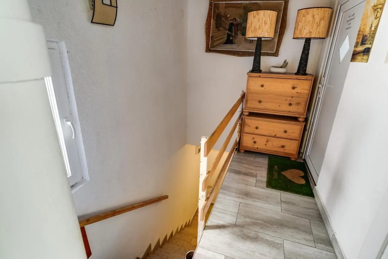 Antonia Apartment Bakar